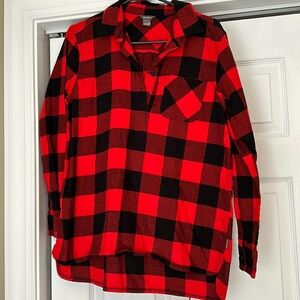 Women's Eddie Bauer Red and Black 1/2 Button Down Flannel Shirt Size Medium